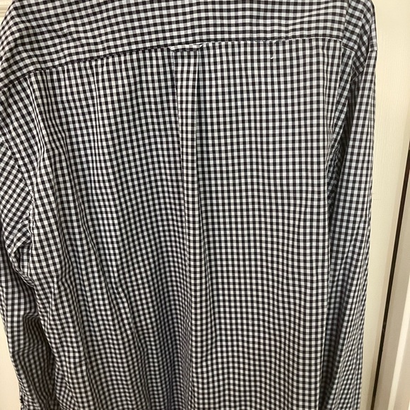 Men’s Izod casual button shirt - Picture 3 of 3